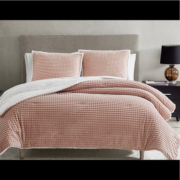 UGG Bedding Ugg Avery Comforter Set Twin Xl Quartz Rivet Poshmark